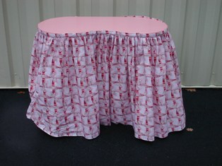 dressingtablewithskirt.jpg